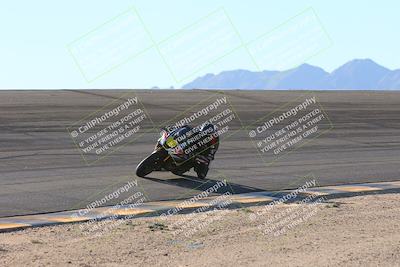 media/Dec-06-2024-CVMA Friday Practice (Fri) [[e1d1c5d4fc]]/4-Group 4 and Trackday/Session 5 (Bowl)/